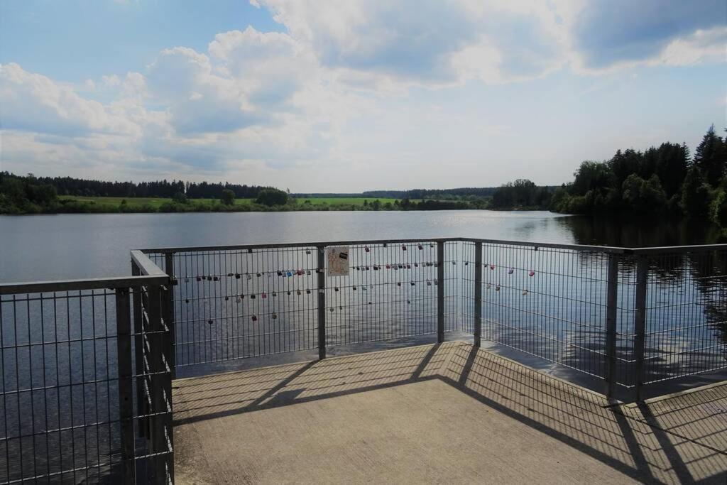 Modernes Apartment Mit Traumhaftem Blick Ins Gruene Bräunlingen Extérieur photo
