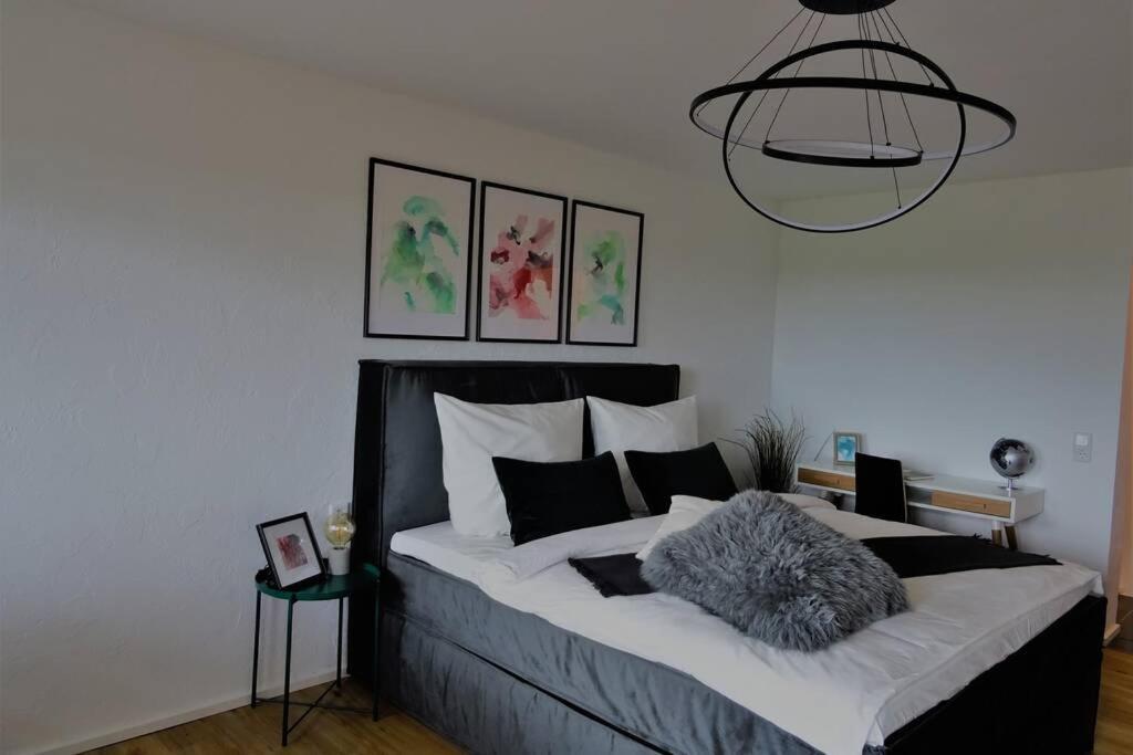Modernes Apartment Mit Traumhaftem Blick Ins Gruene Bräunlingen Extérieur photo